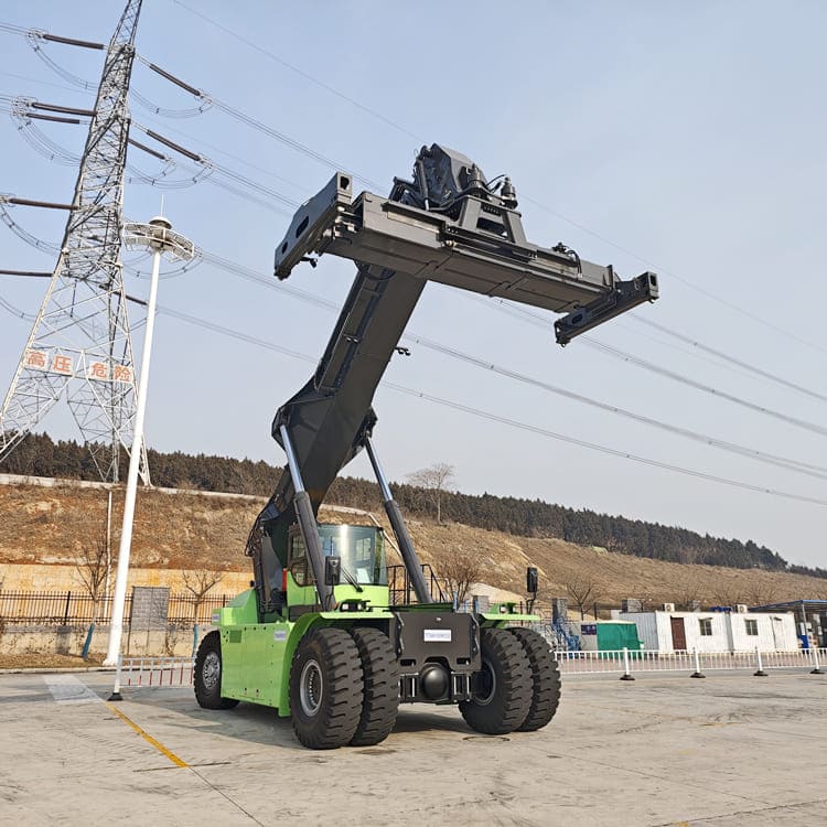 Container Handler Reach Stacker