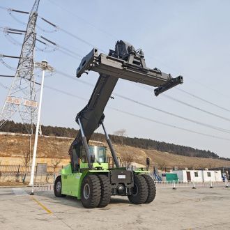 Container Handler Reach Stacker
